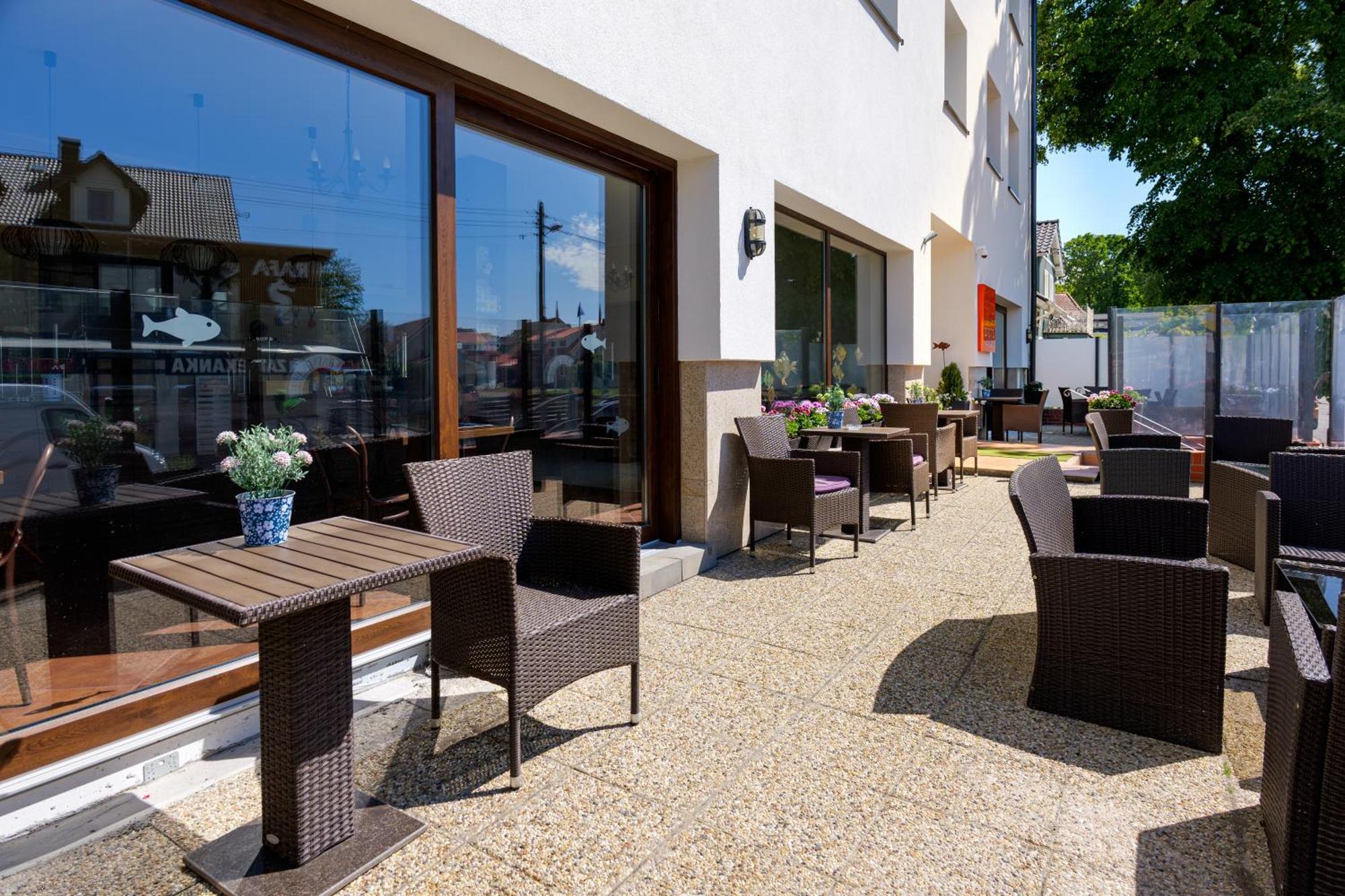 Dom Wczasowy Plaza Rewal Exterior foto